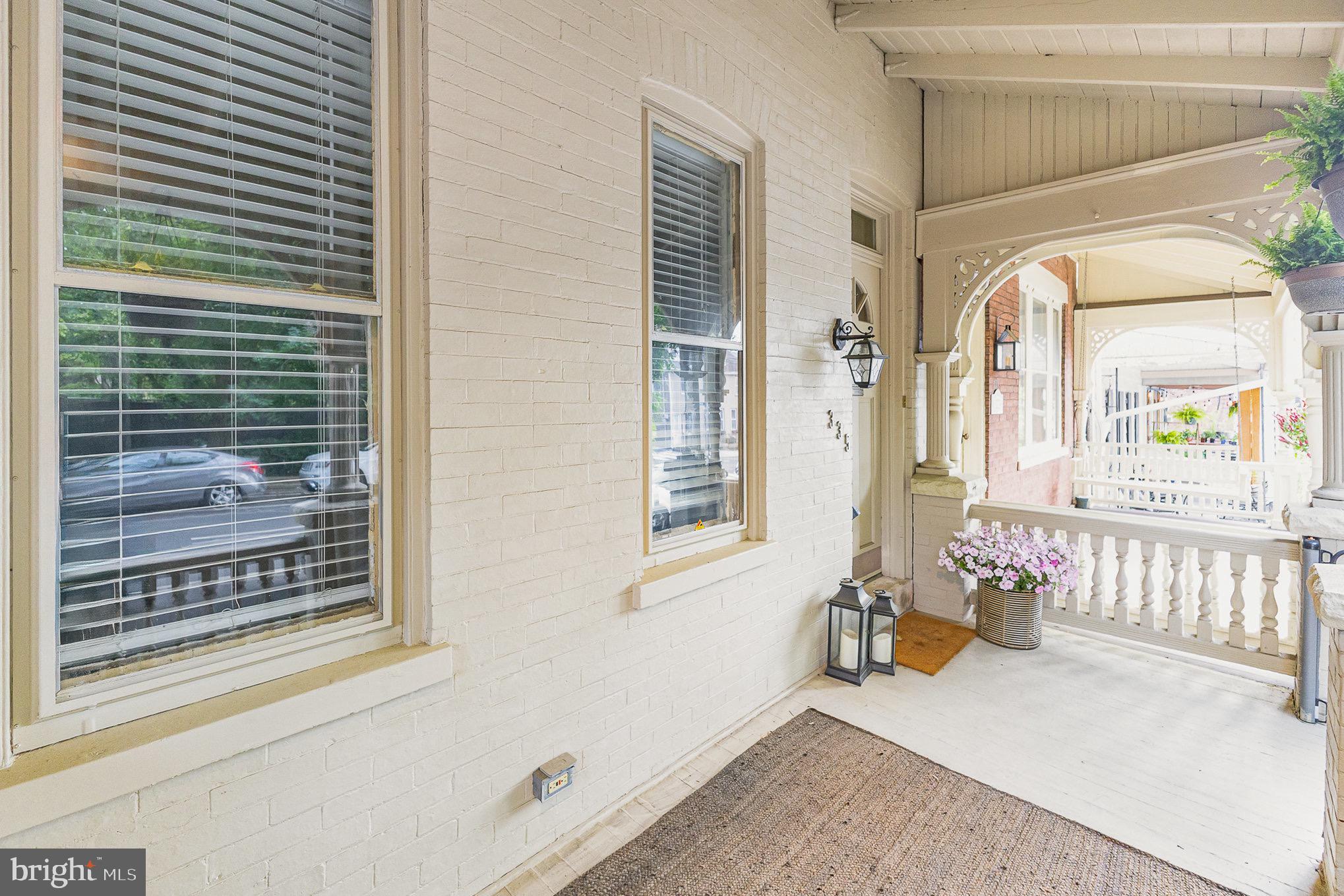 335 W WALNUT STREET
