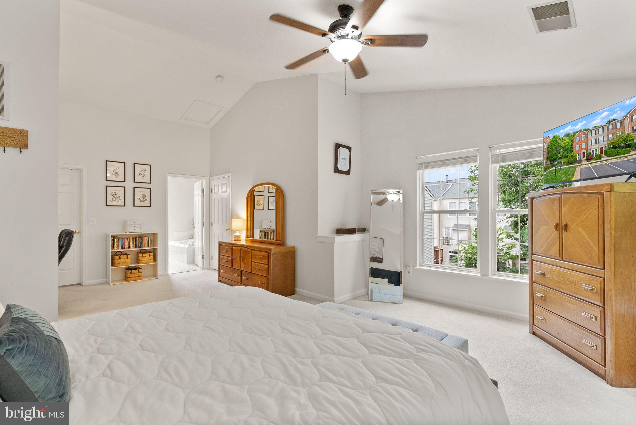 CEDAR LAKES - Residential