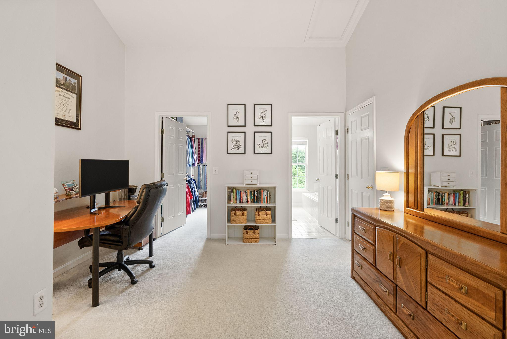 CEDAR LAKES - Residential