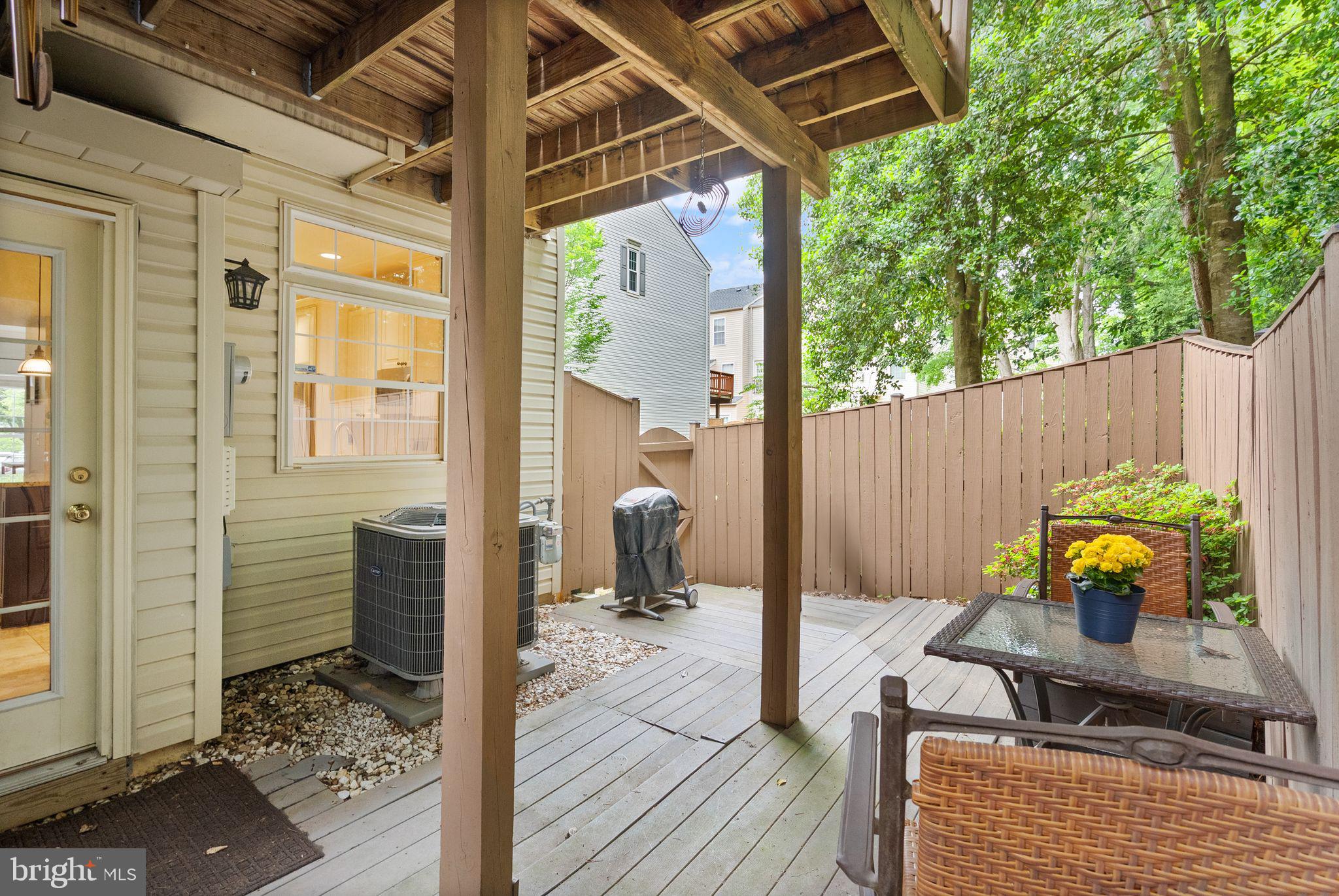 CEDAR LAKES - Residential