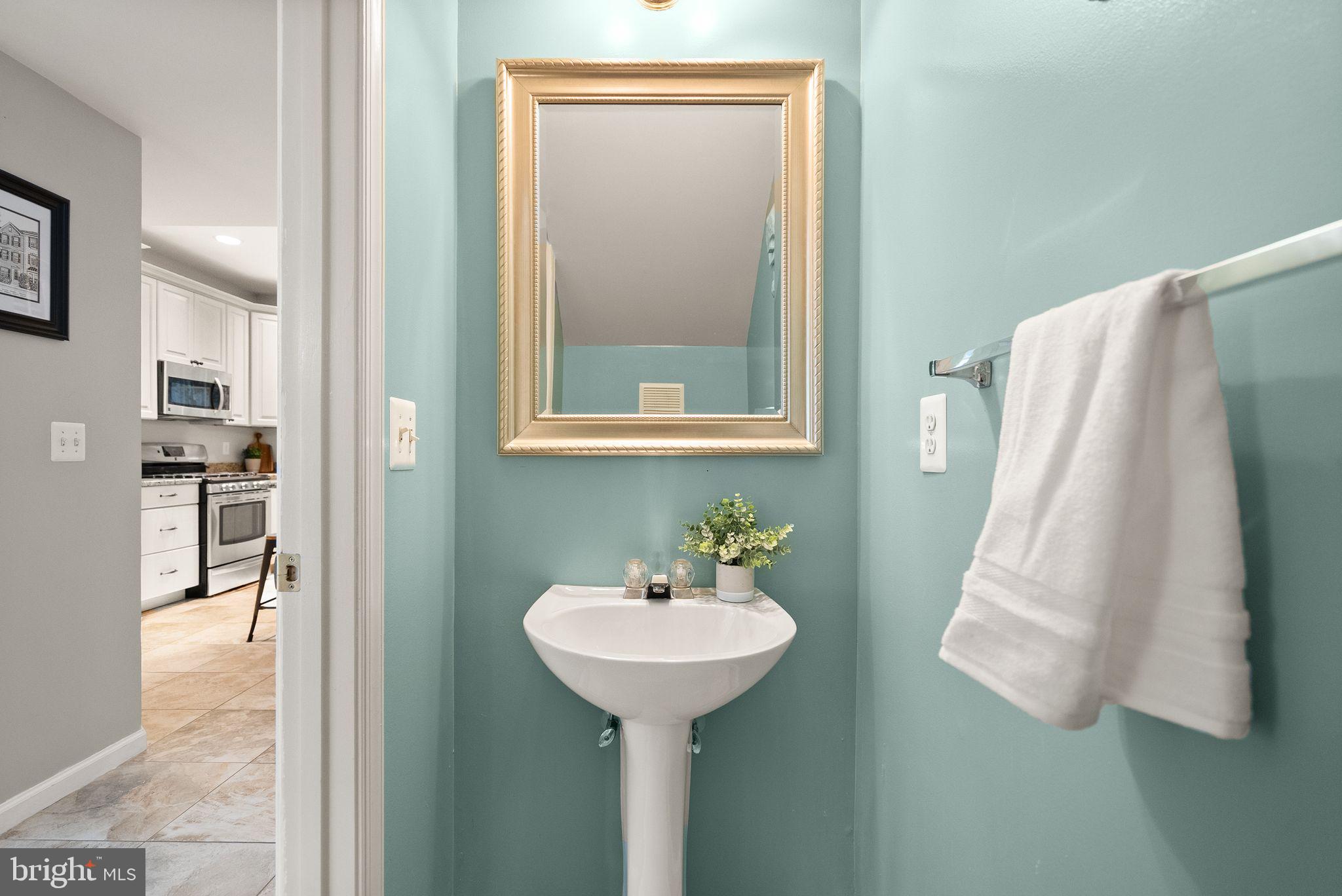 CEDAR LAKES - Residential