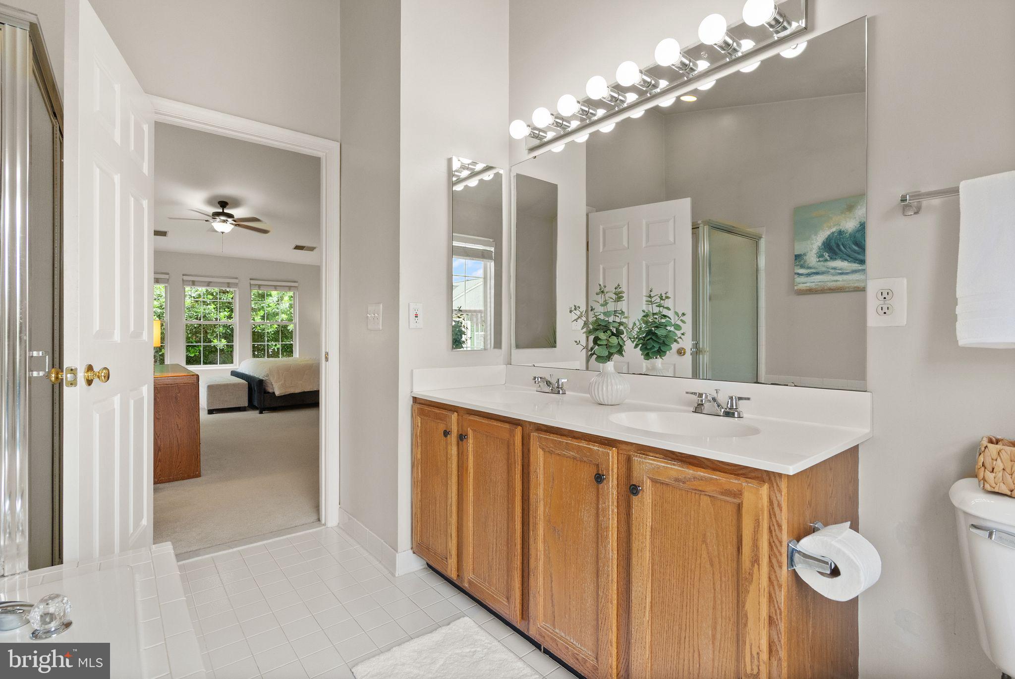 CEDAR LAKES - Residential