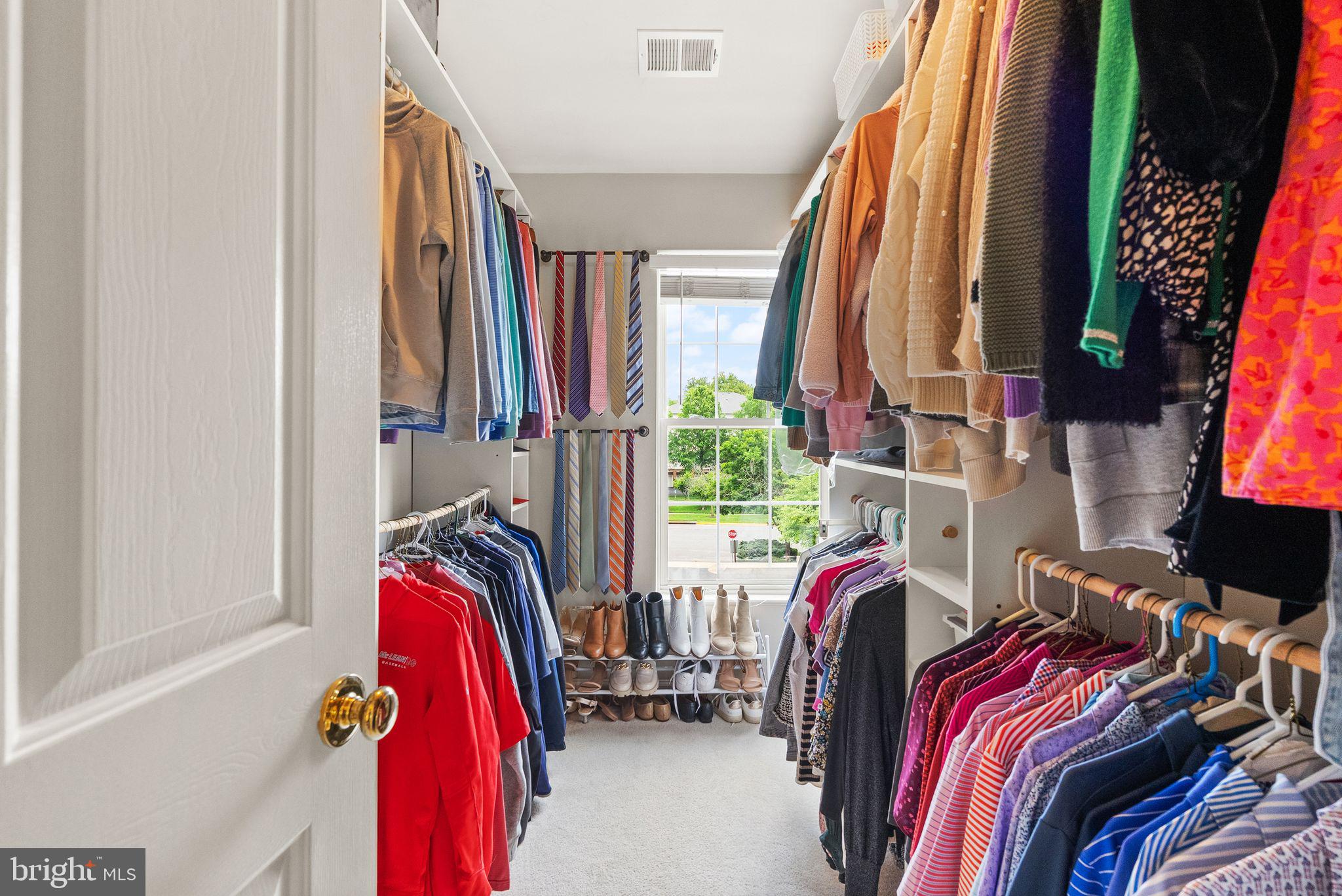 CEDAR LAKES - Residential