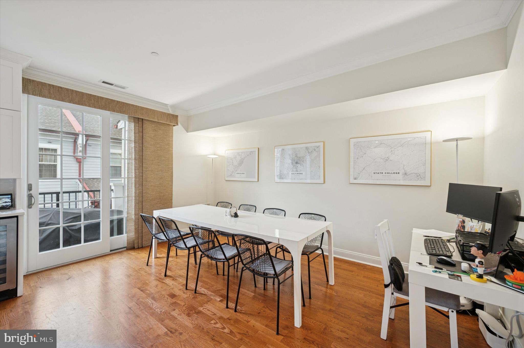 NAVAL SQUARE - Residential