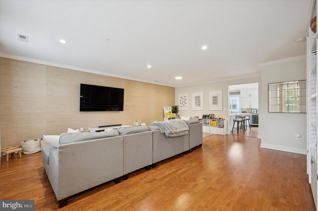 Photo of 610 Captains Way, PHILADELPHIA, PA 19146 (MLS # PAPH2571106)