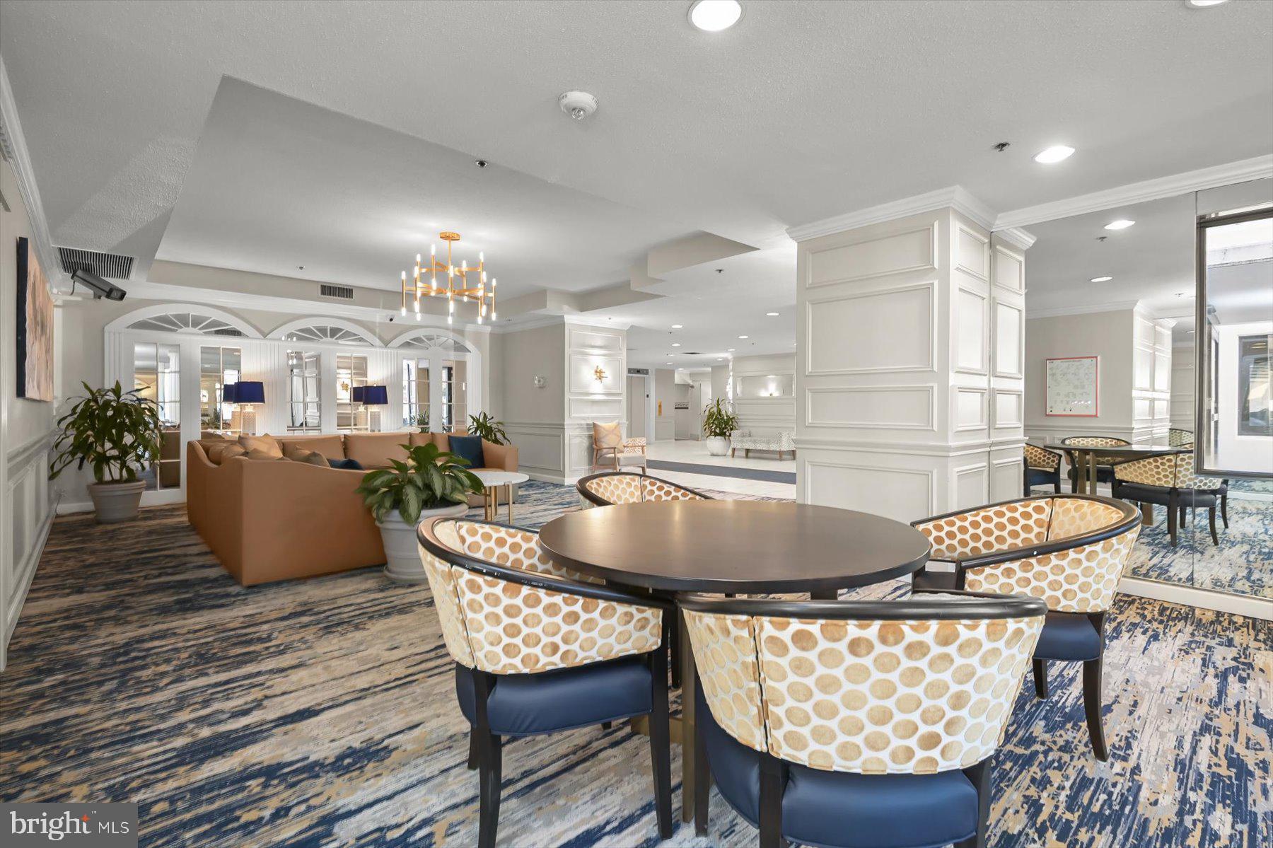 GREENS AT LEISURE WORLD - Residential