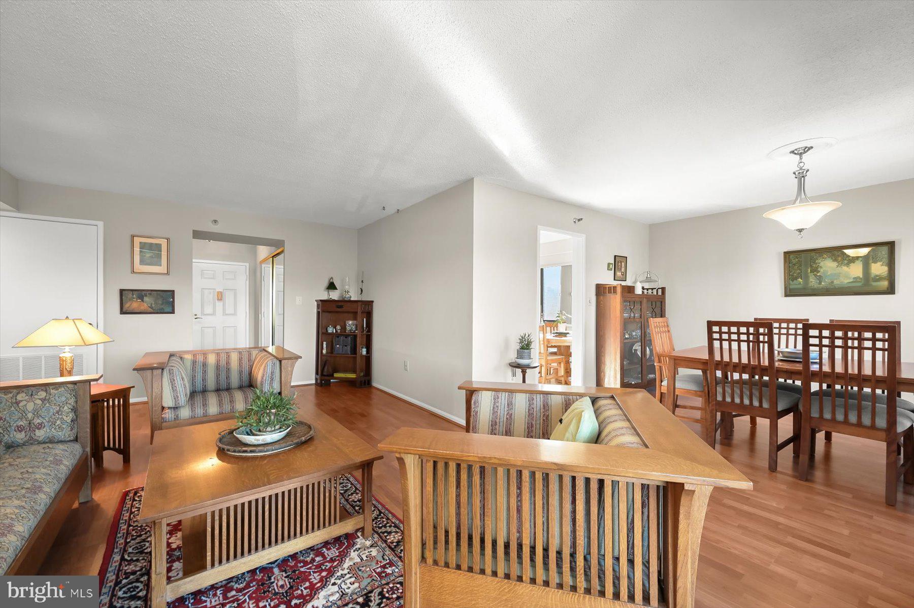 GREENS AT LEISURE WORLD - Residential