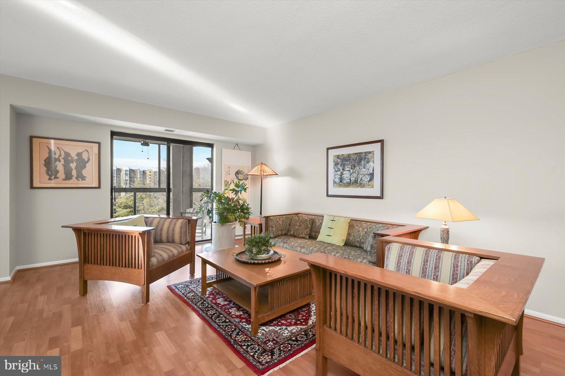 GREENS AT LEISURE WORLD - Residential