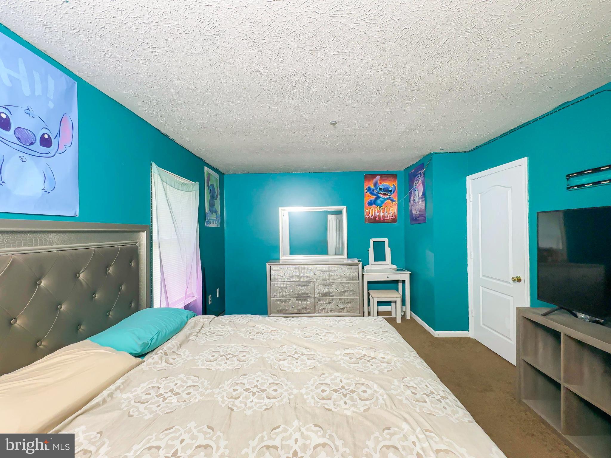 SOUTH HAMPTON SUB - Residential