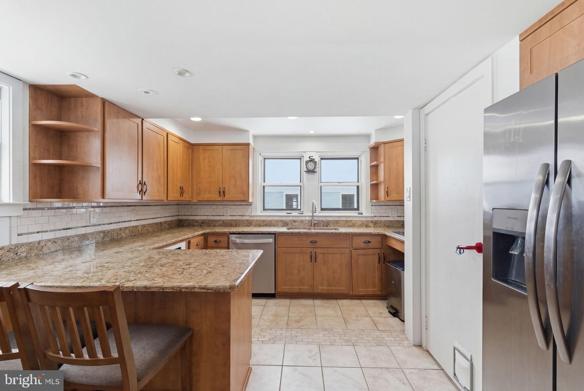 GLENSIDE - Residential