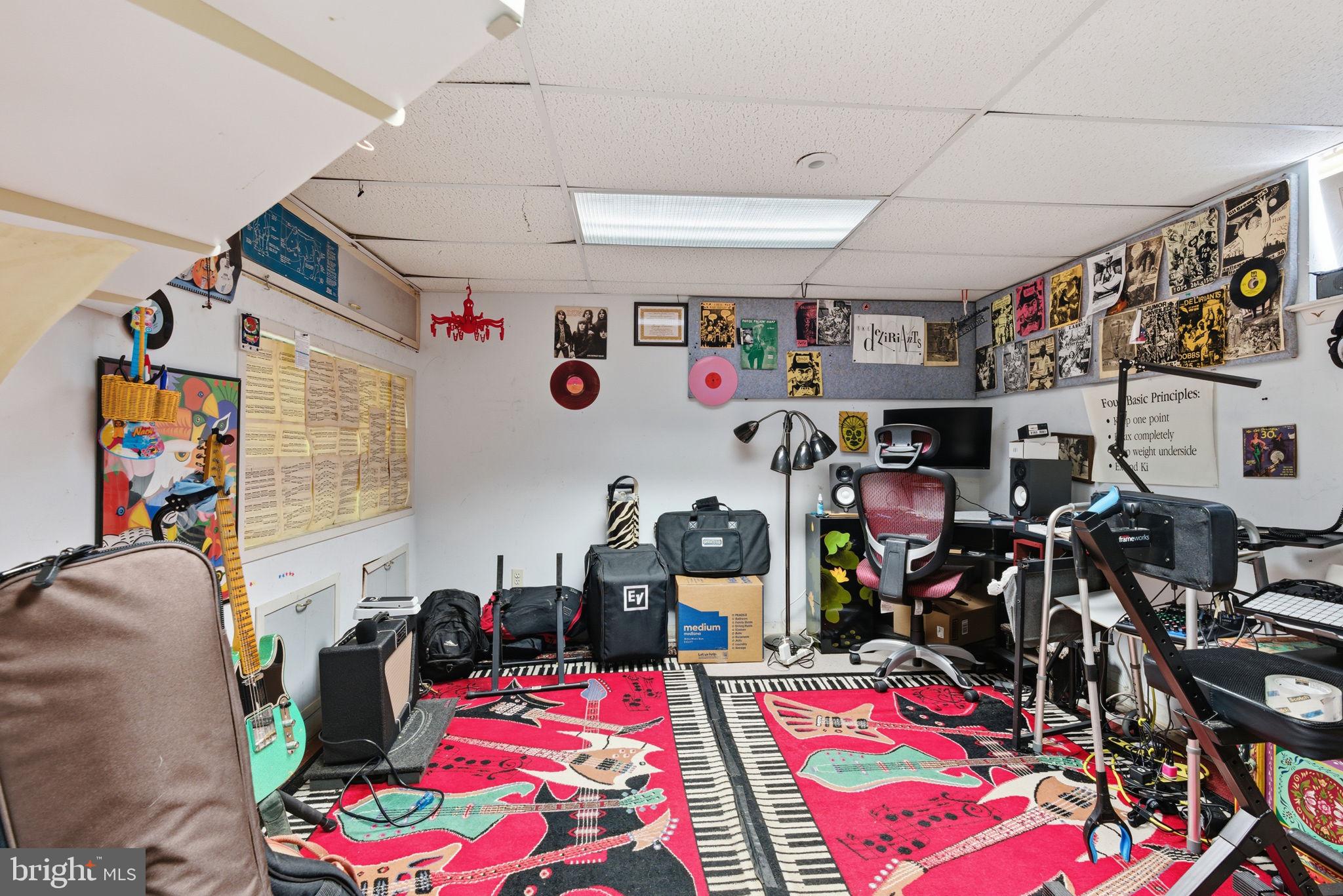 GLENSIDE - Residential