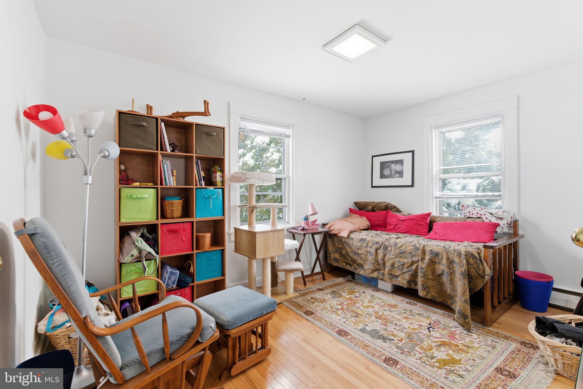 GLENSIDE - Residential