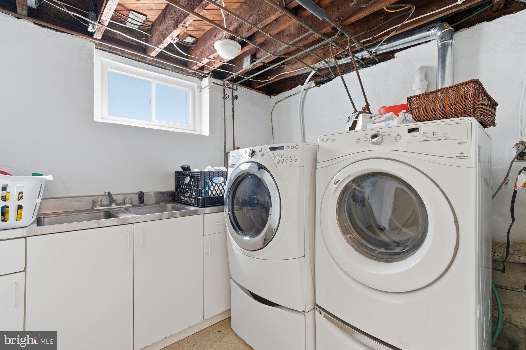 GLENSIDE - Residential