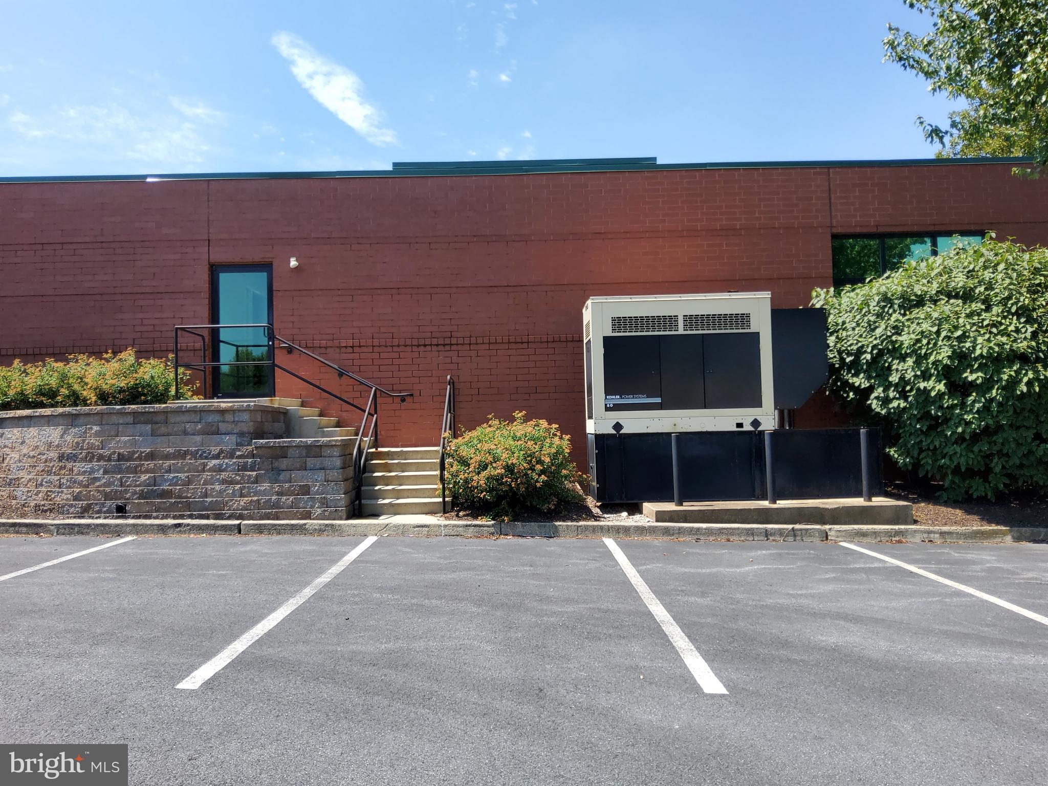 WYOMISSING - Commercial Sale