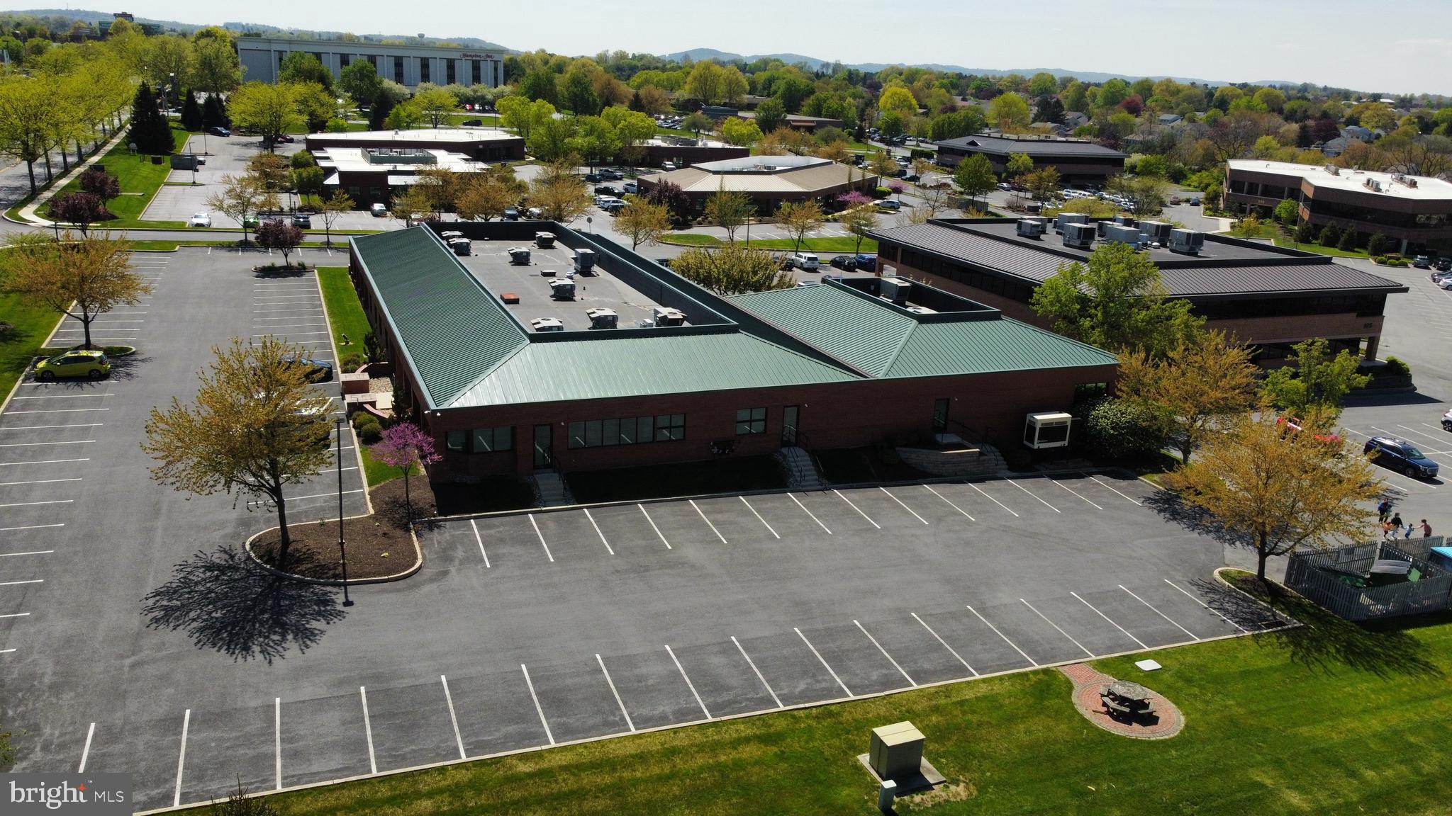 WYOMISSING - Commercial Sale