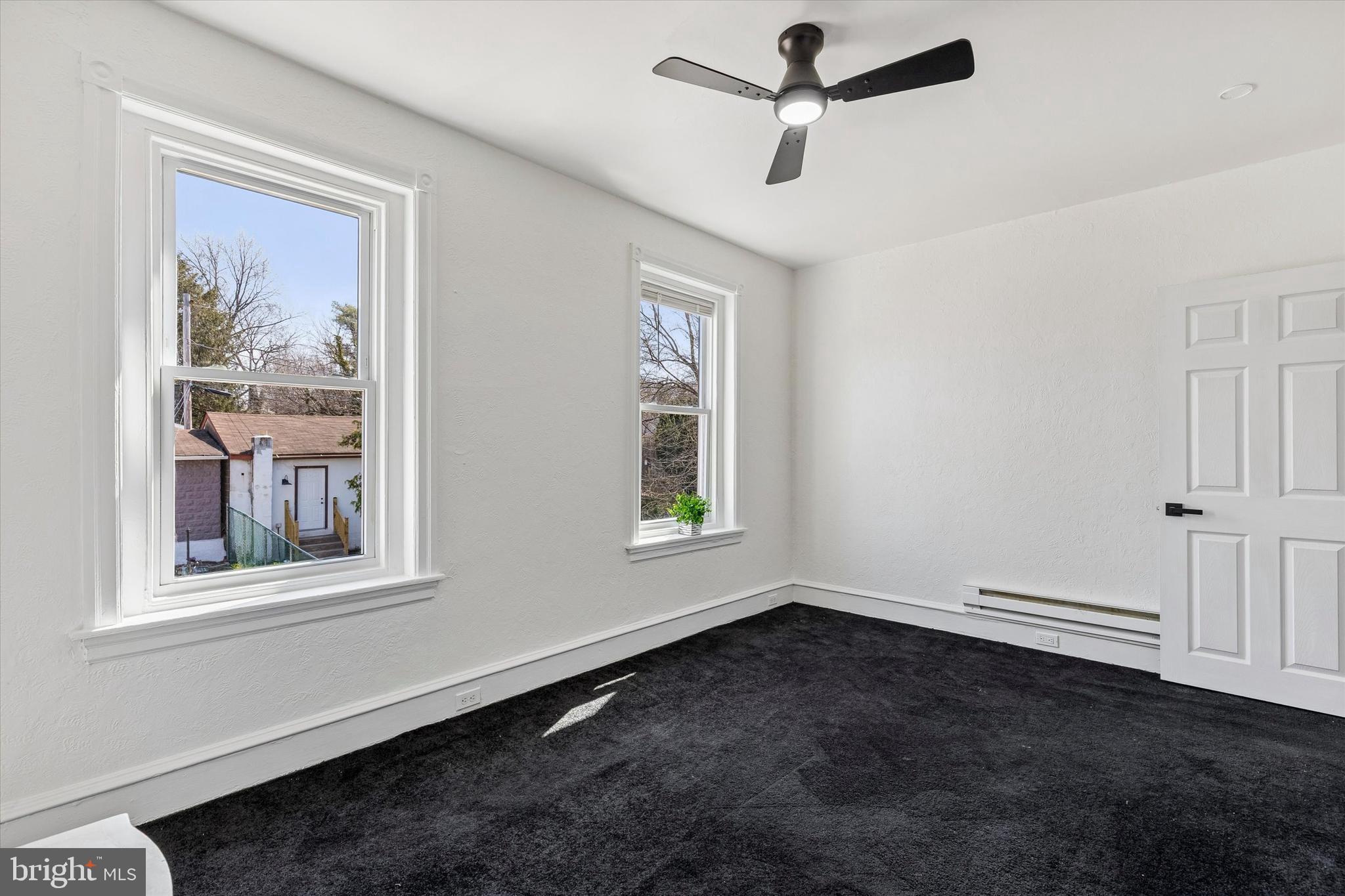 NORRISTOWN - Residential