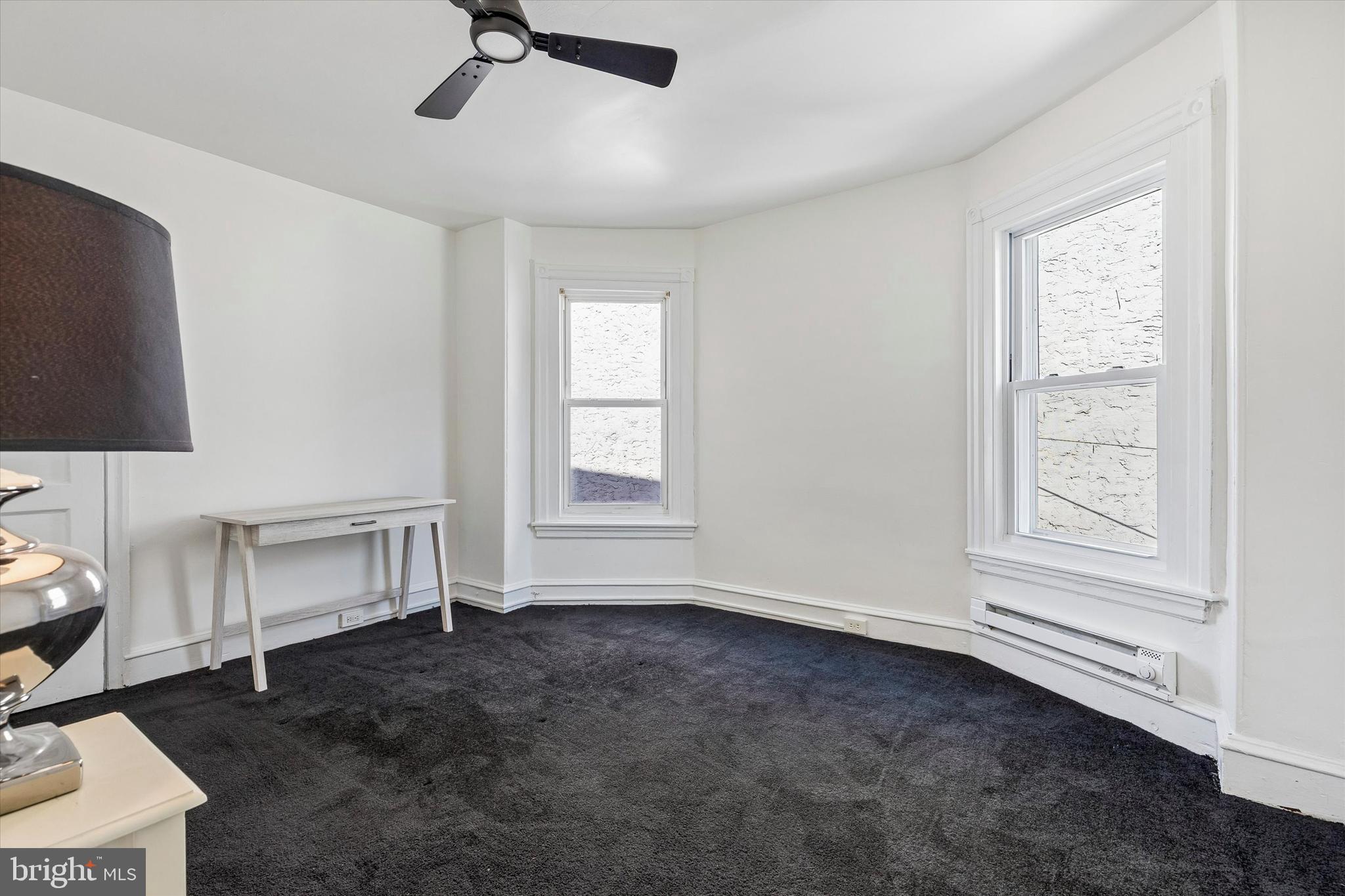 NORRISTOWN - Residential