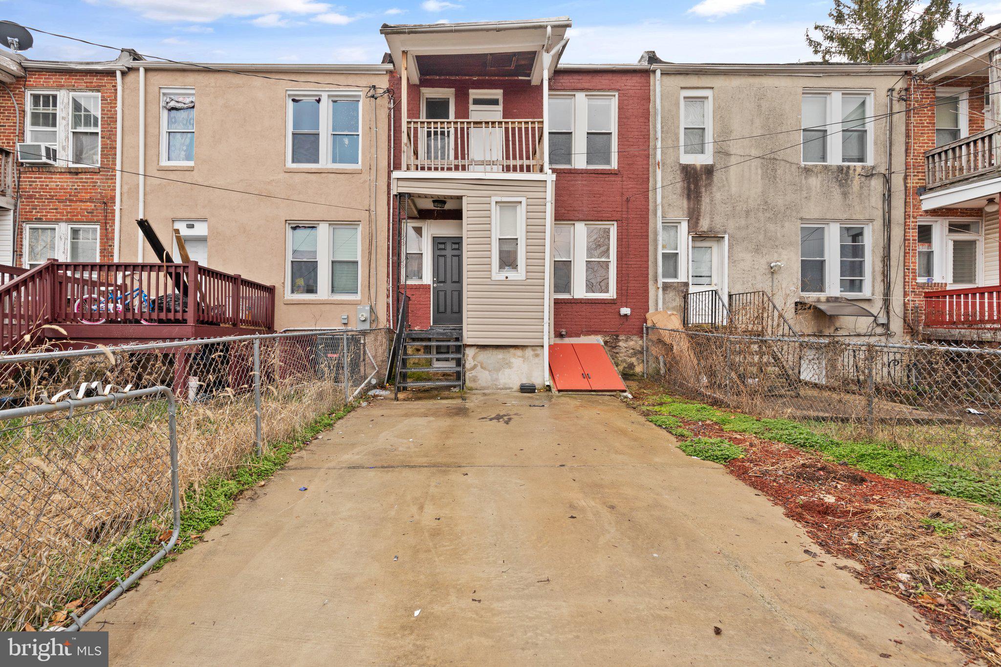 ARLINGTON - Residential