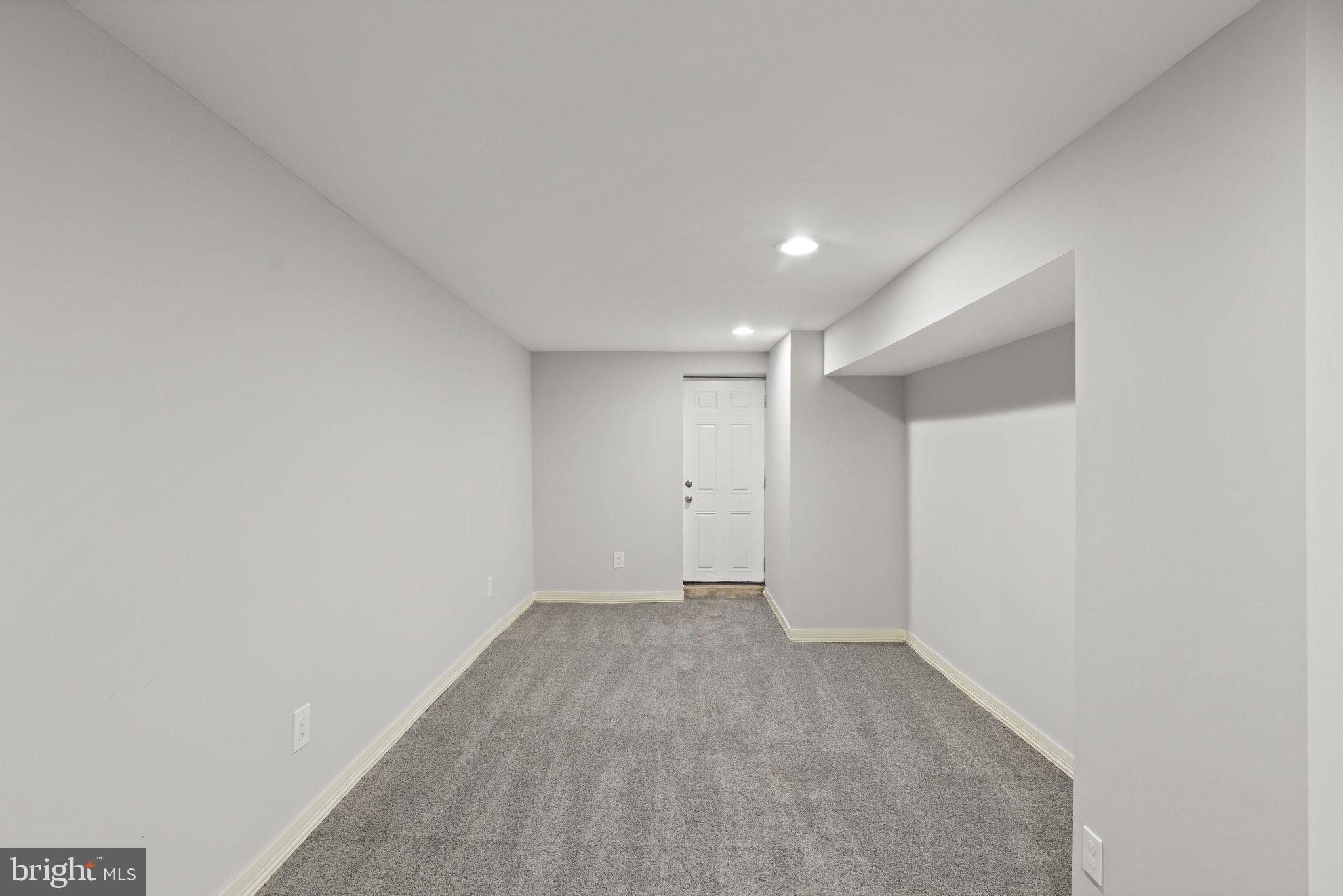 ARLINGTON - Residential