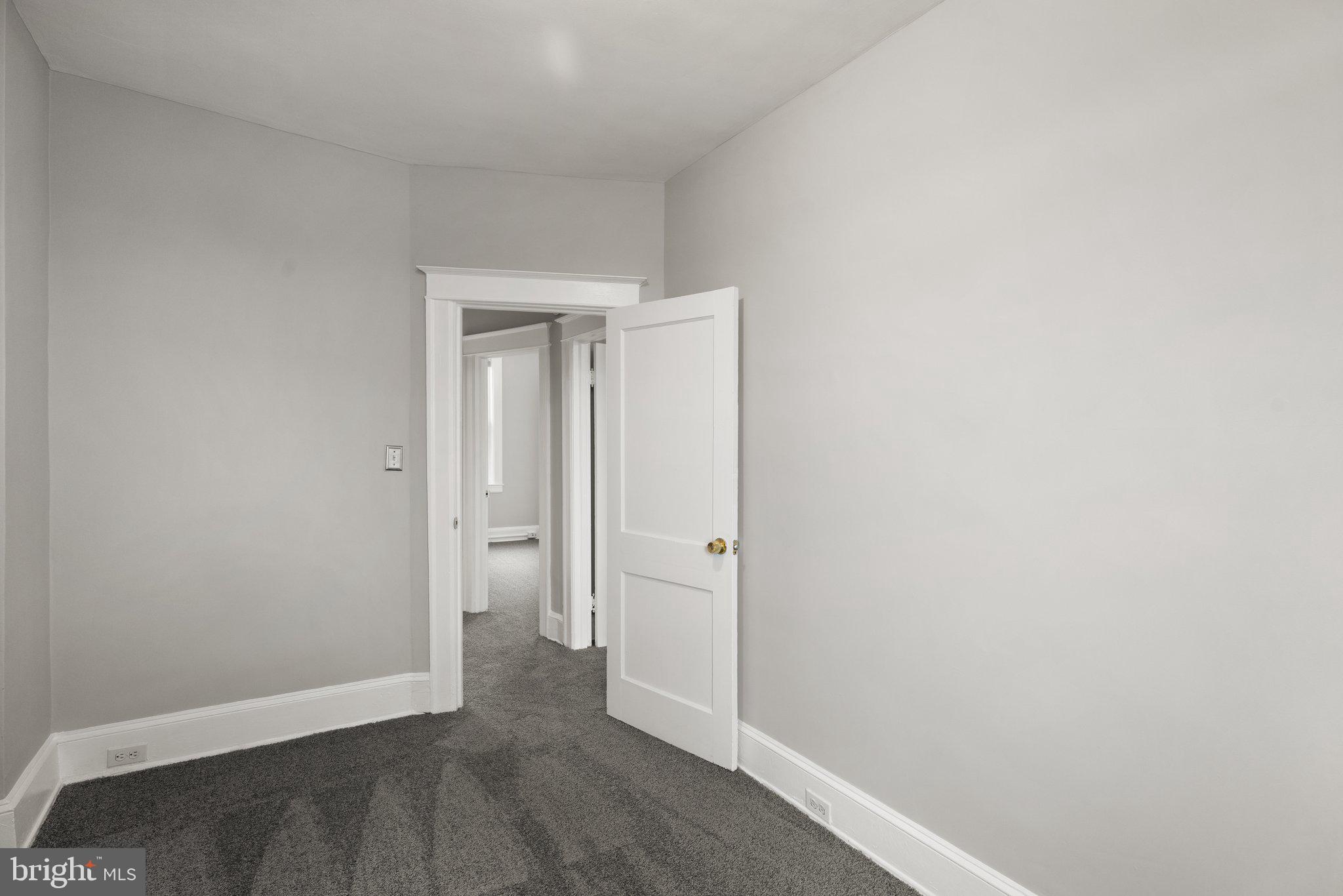 ARLINGTON - Residential