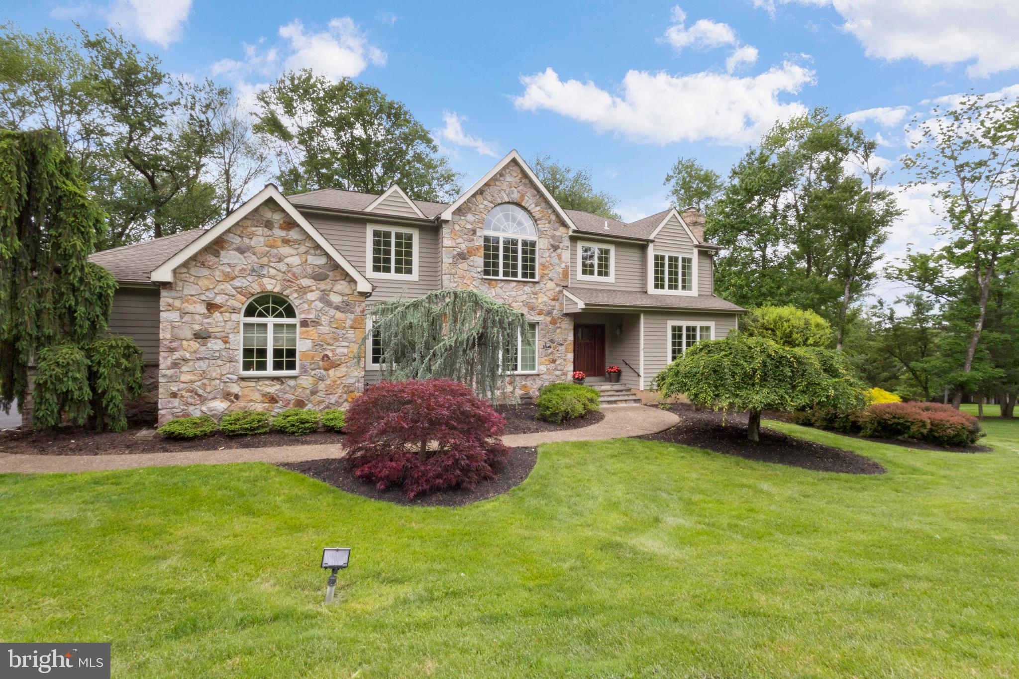 KINGSWOODS - Residential