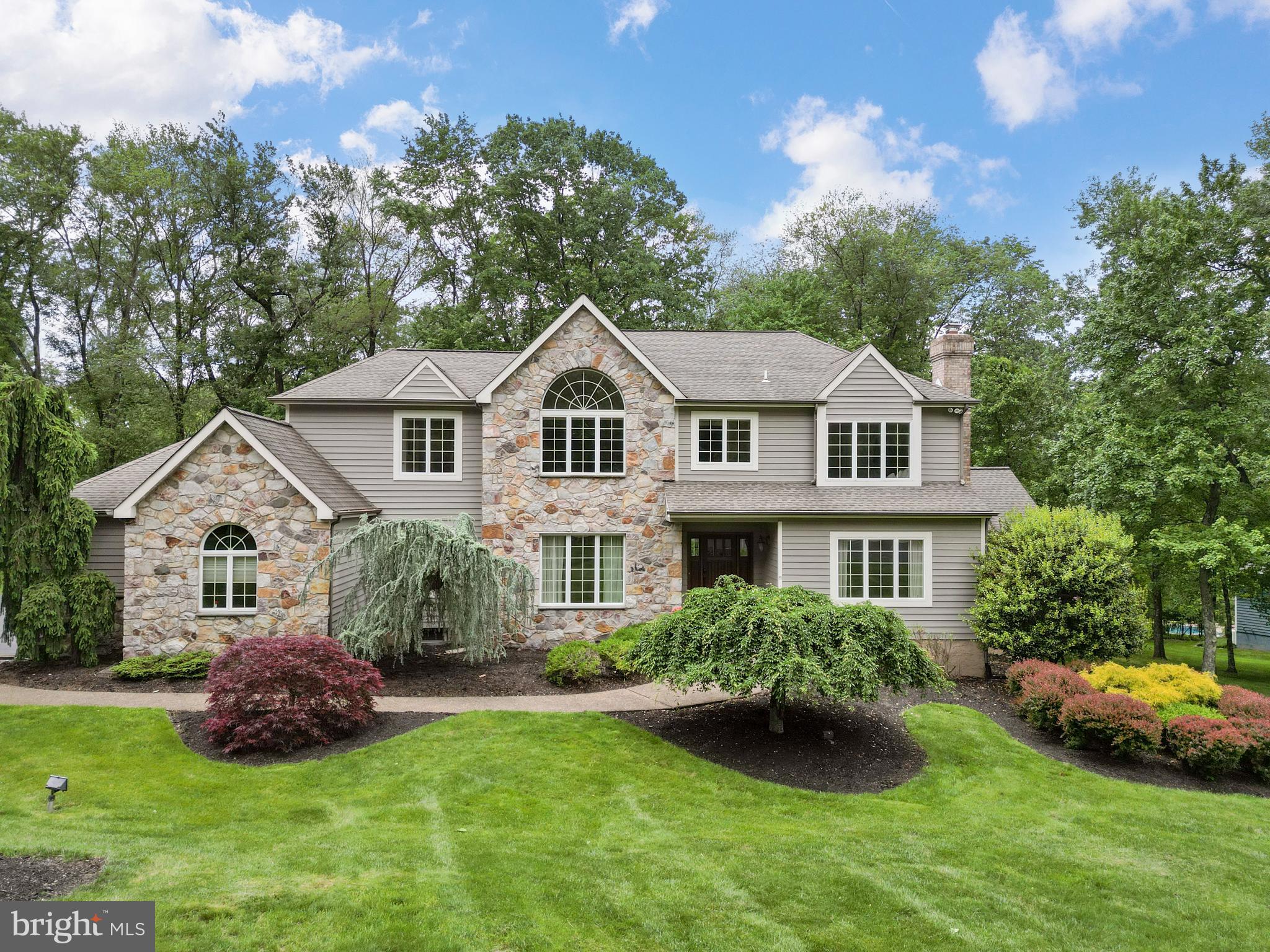 KINGSWOODS - Residential