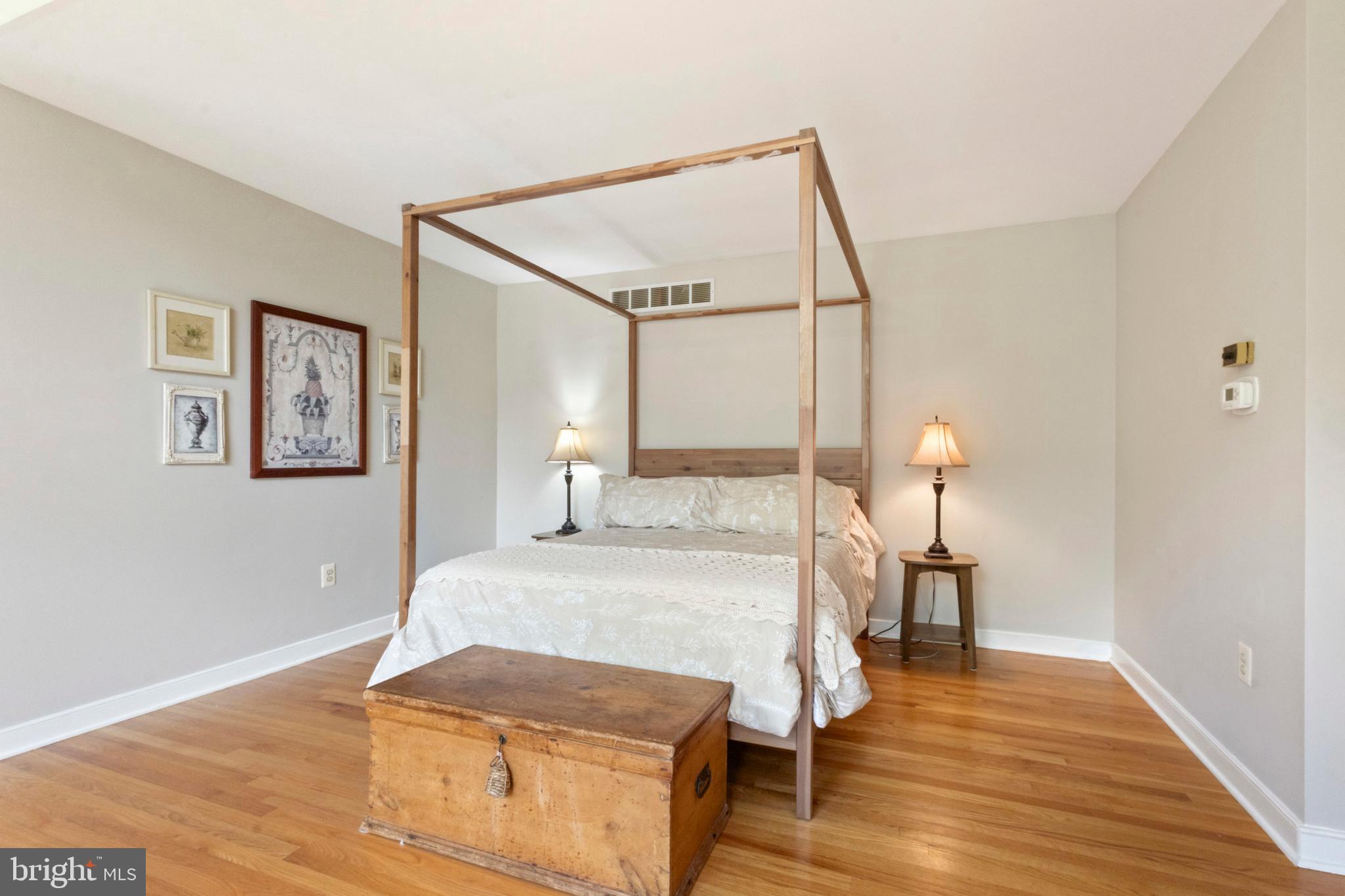 KINGSWOODS - Residential