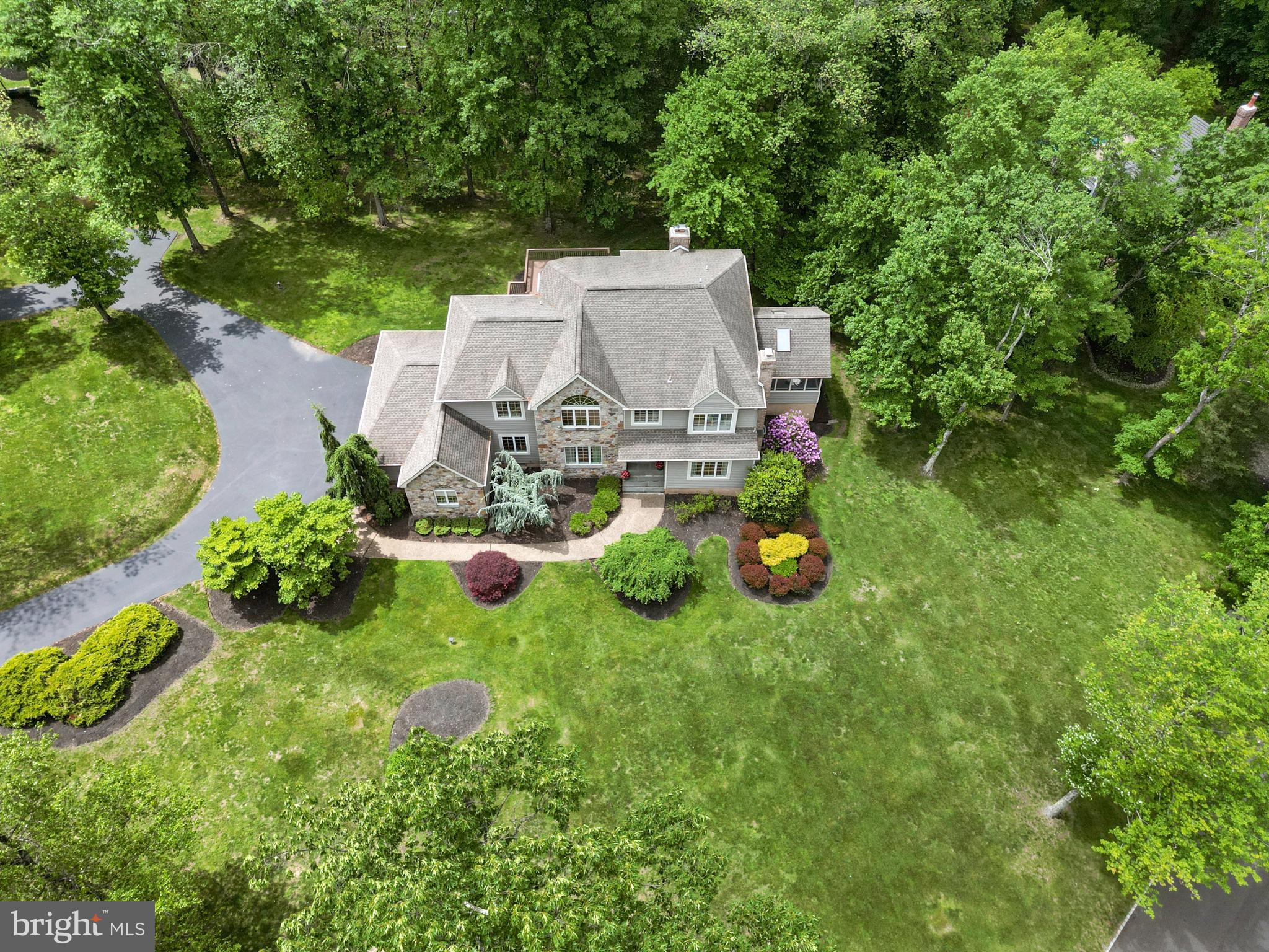 KINGSWOODS - Residential