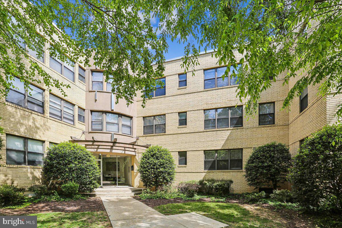 CONGRESS HEIGHTS - Residential