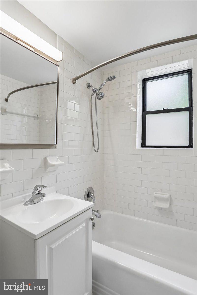 CONGRESS HEIGHTS - Residential