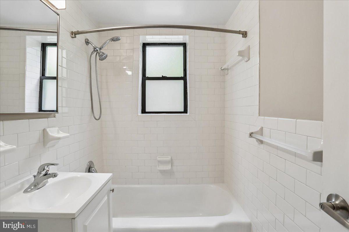 CONGRESS HEIGHTS - Residential