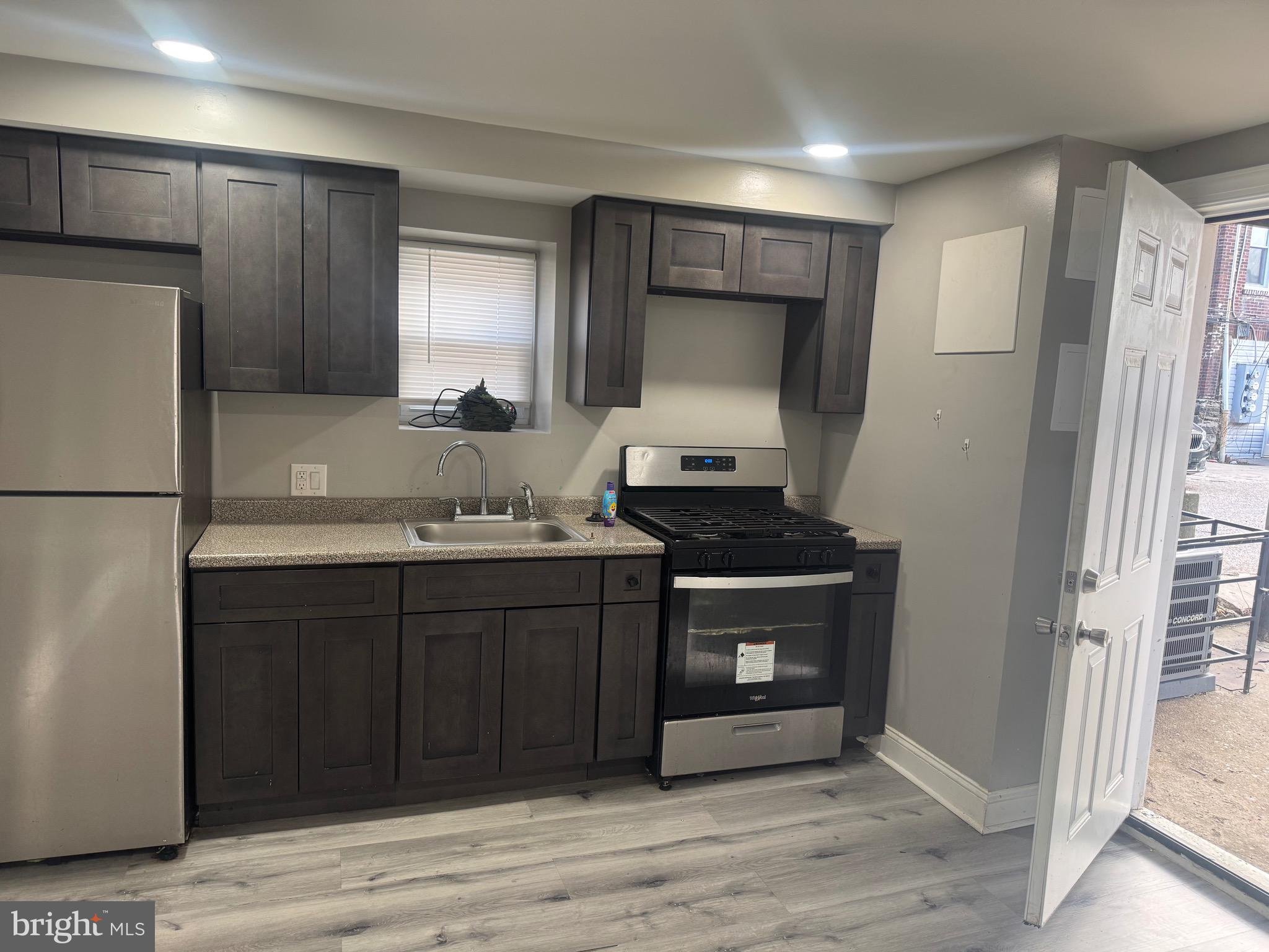 PHILADELPHIA - Residential Income