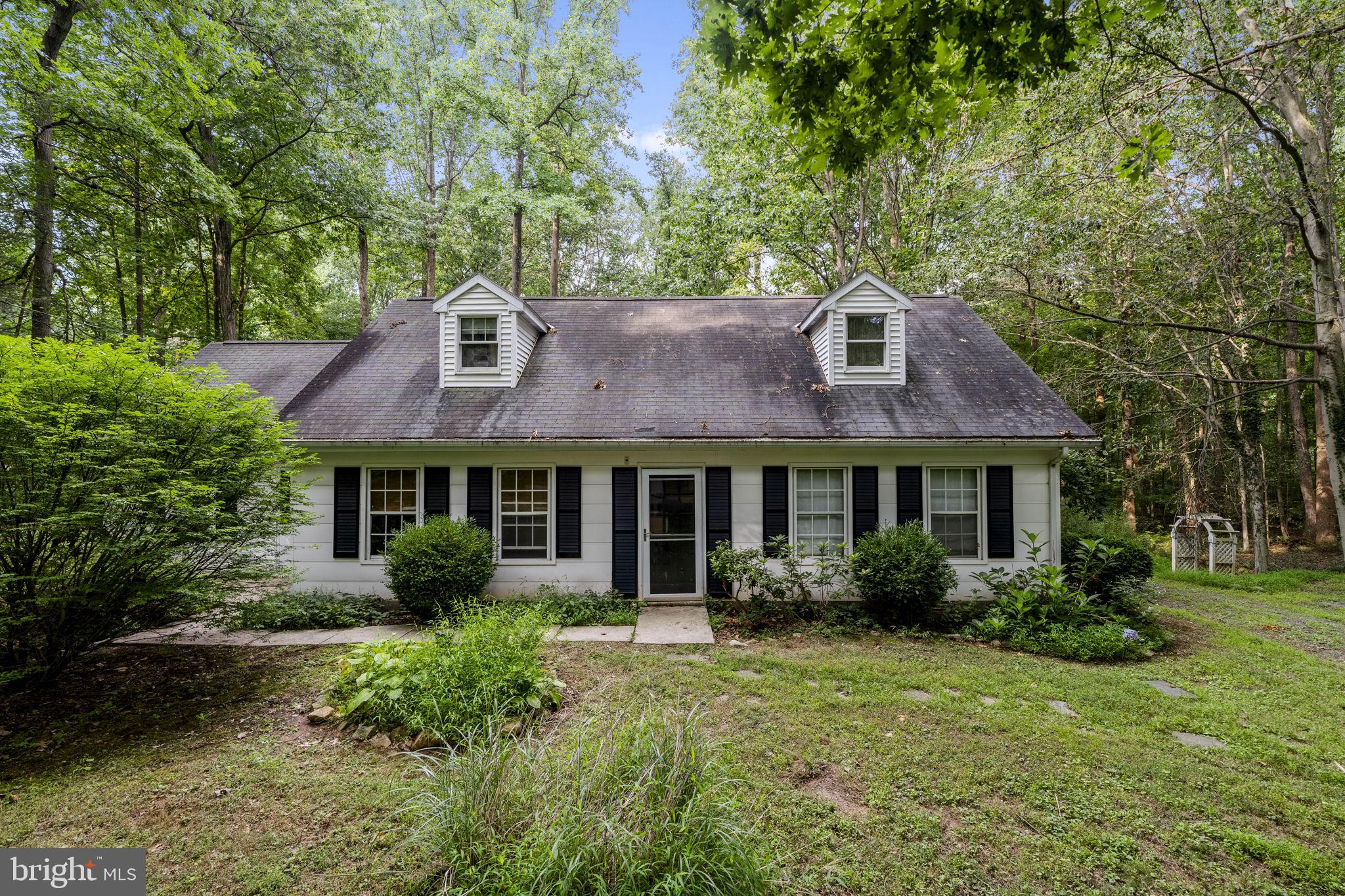 142 OAK LANE