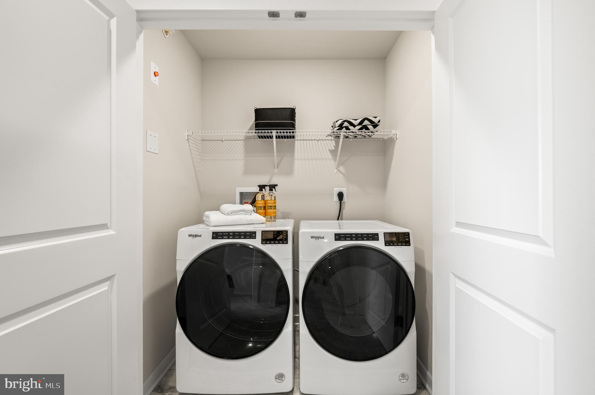 RIVER POINTE - Residential