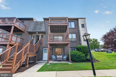 Condo For Sale - 5200 Hilltop Drive #313<br/> BROOKHAVEN, PA 19015