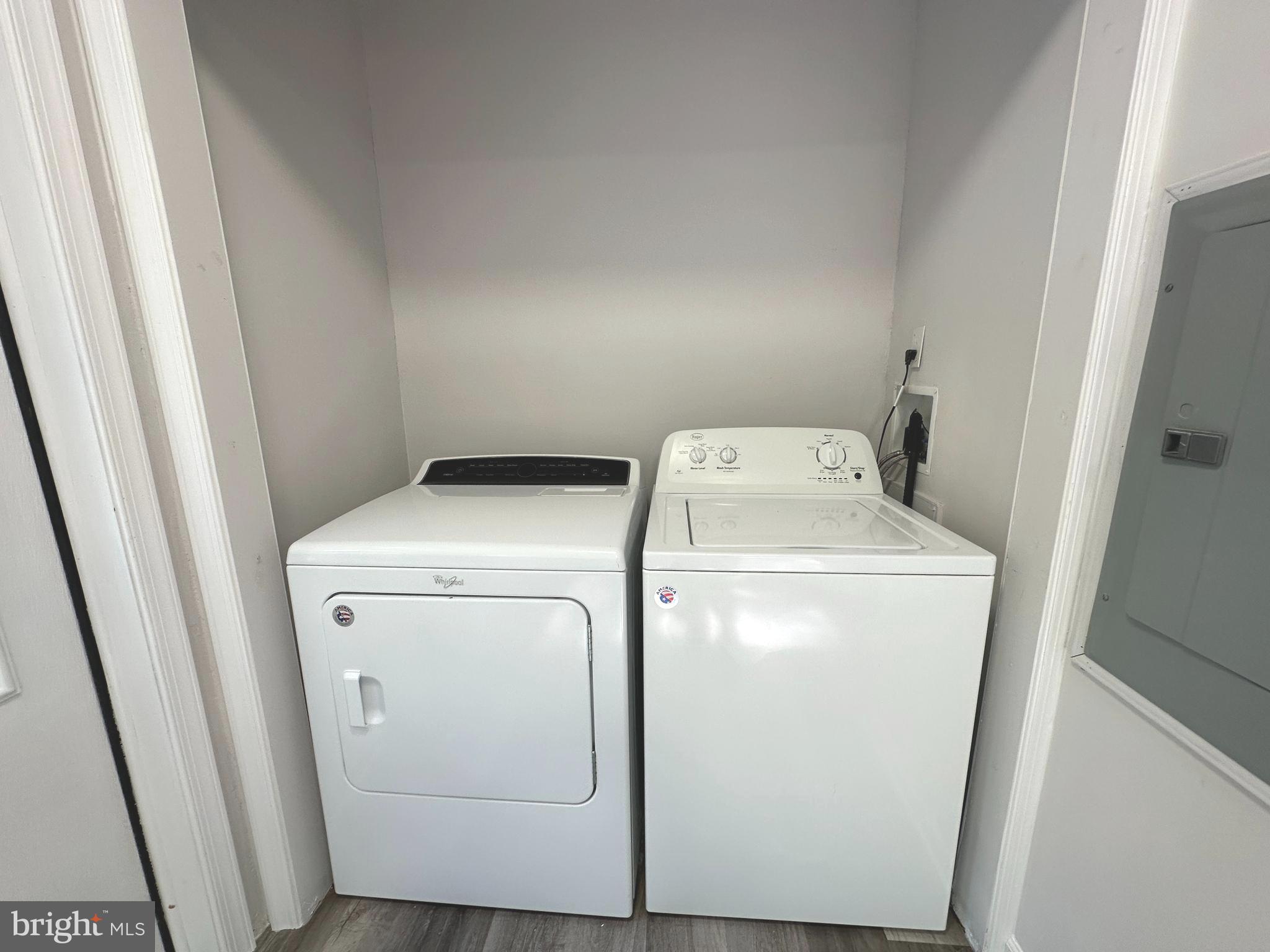 SEALSTON - Residential