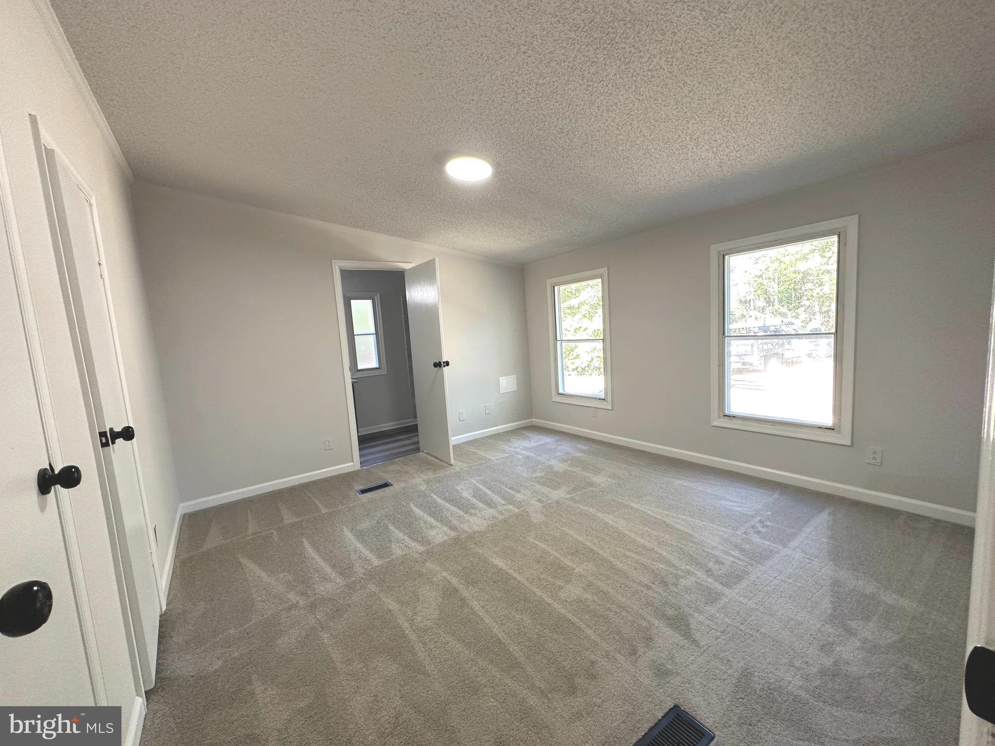 SEALSTON - Residential