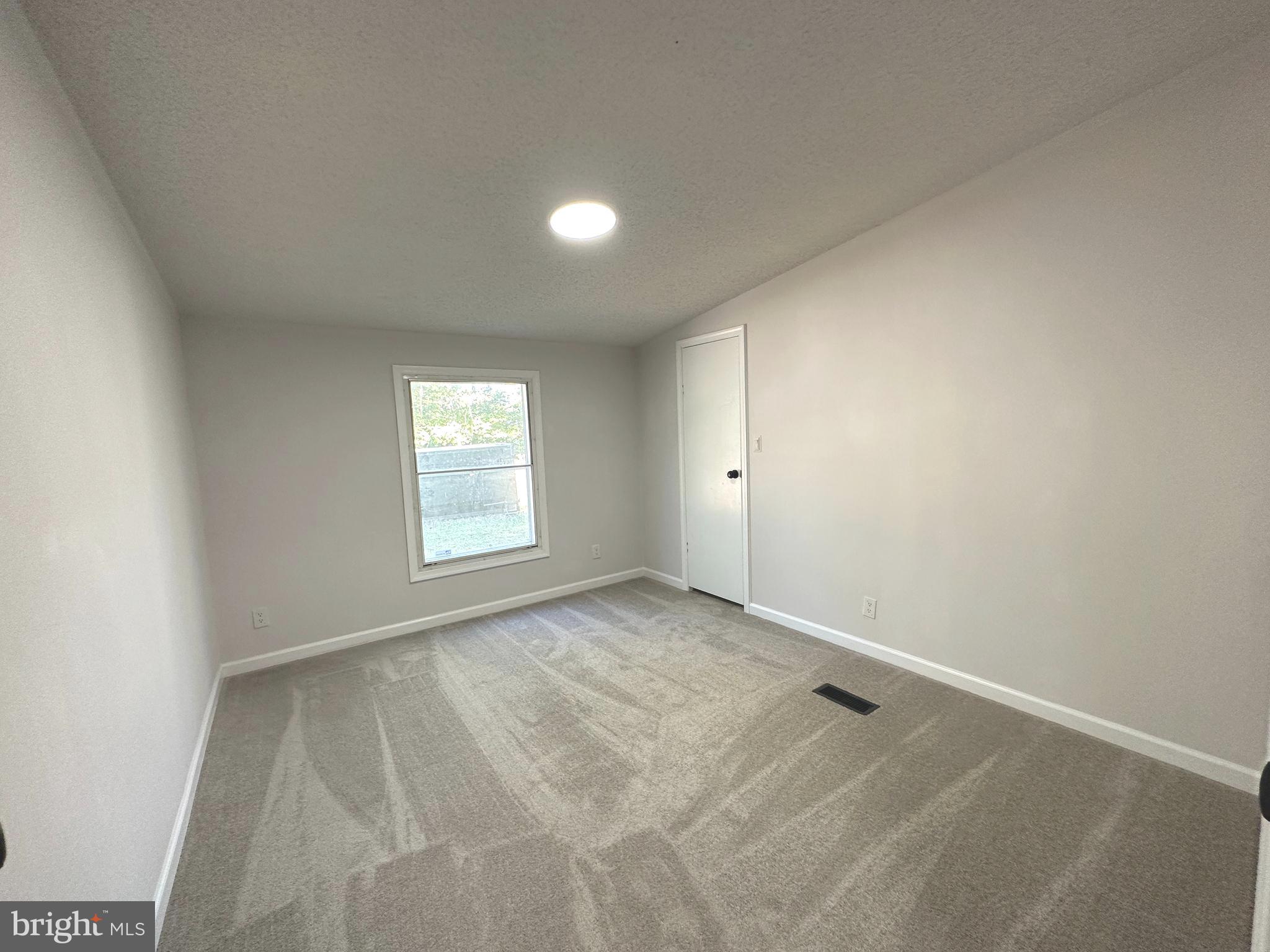 SEALSTON - Residential