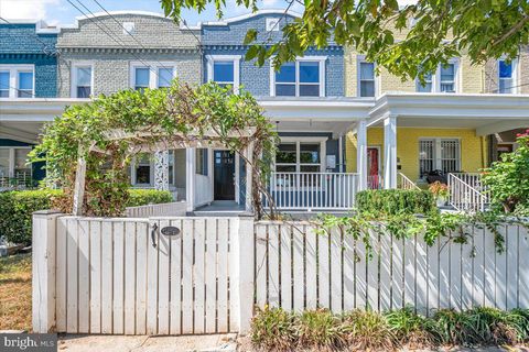 4826 7TH STREET NW WASHINGTON DC 20011
