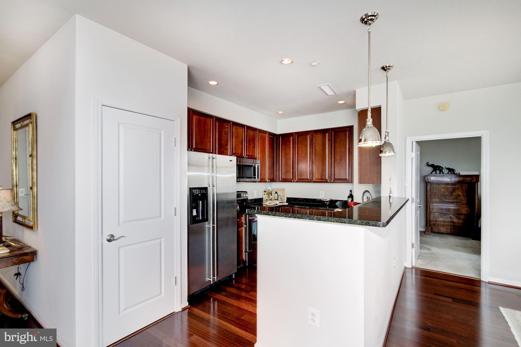 NORTH BETHESDA - Residential