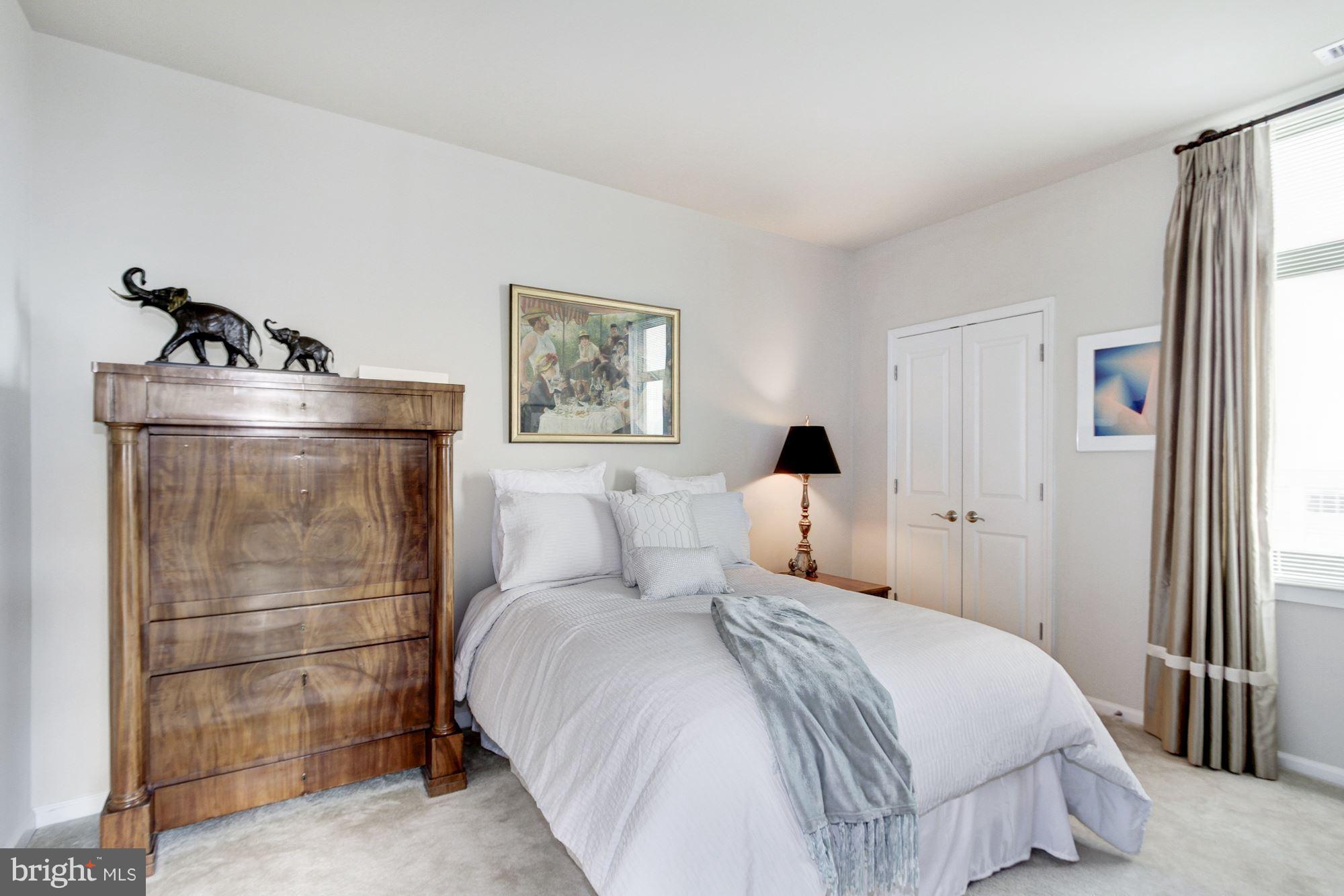 NORTH BETHESDA - Residential