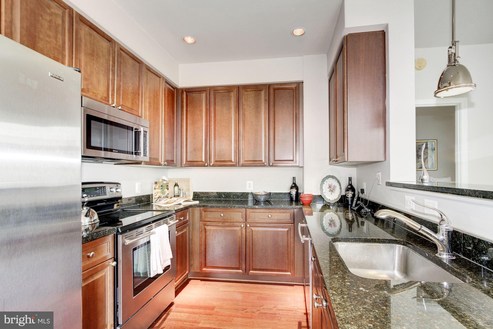 NORTH BETHESDA - Residential