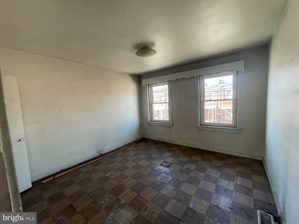 420 S VAN BUREN STREET