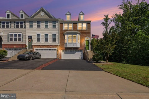 Photo of 1740 Hartfield Court, WOODBRIDGE, VA 22191 (MLS # VAPW2130226)