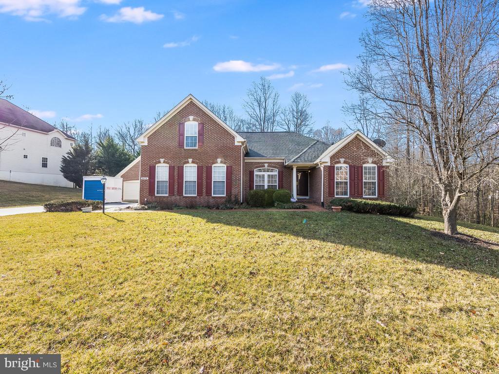 LAURENWOOD ESTATES - Residential