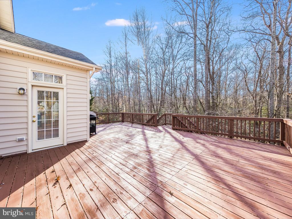 LAURENWOOD ESTATES - Residential