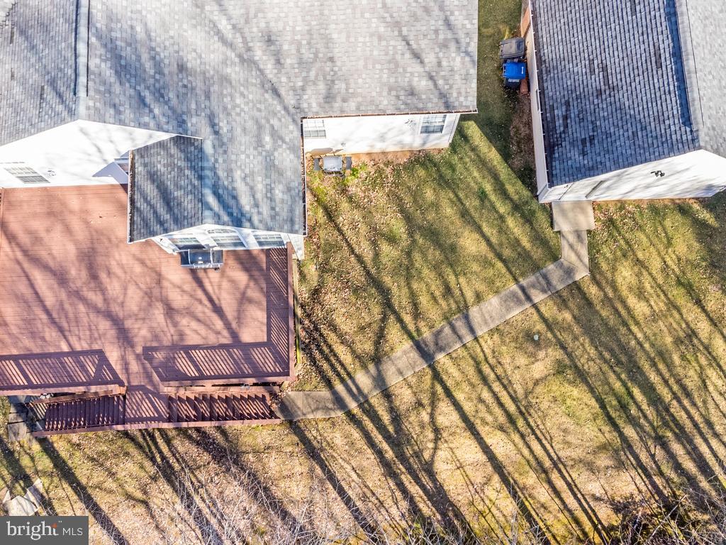 LAURENWOOD ESTATES - Residential