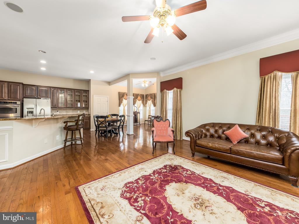 LAURENWOOD ESTATES - Residential