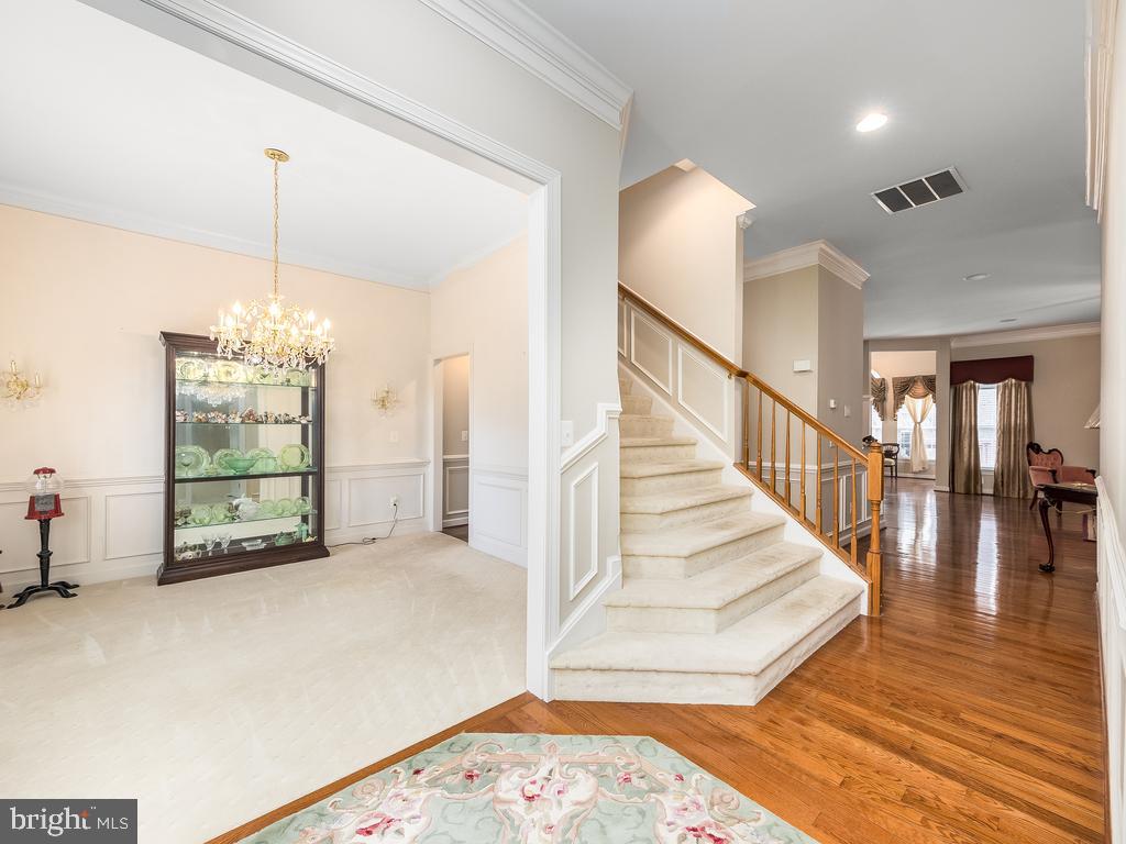 LAURENWOOD ESTATES - Residential