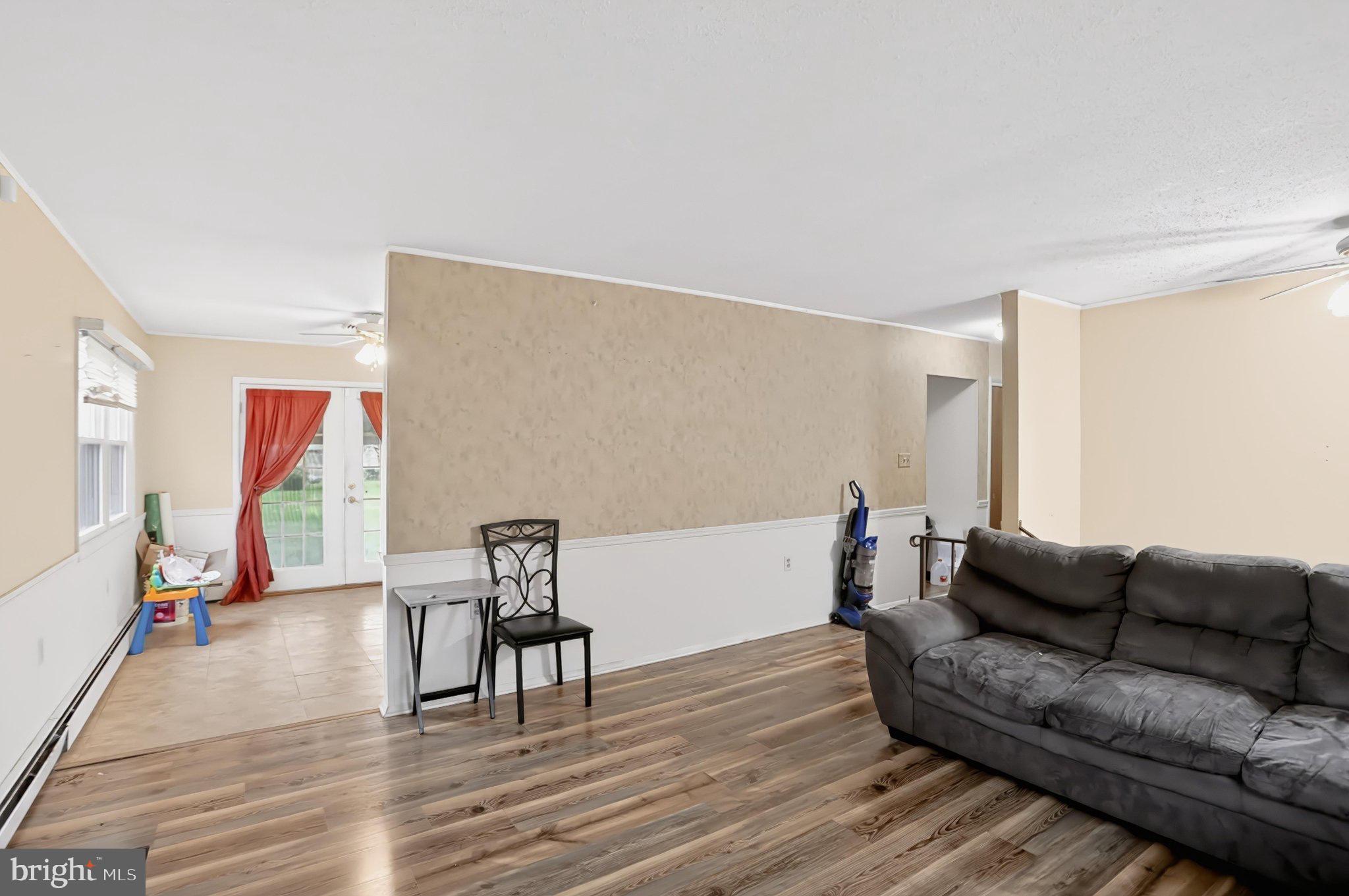 2708 SUNSET LANE